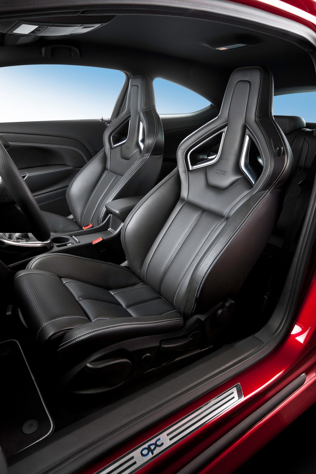 Nowa Astra OPC: prawdziwy hot hatch