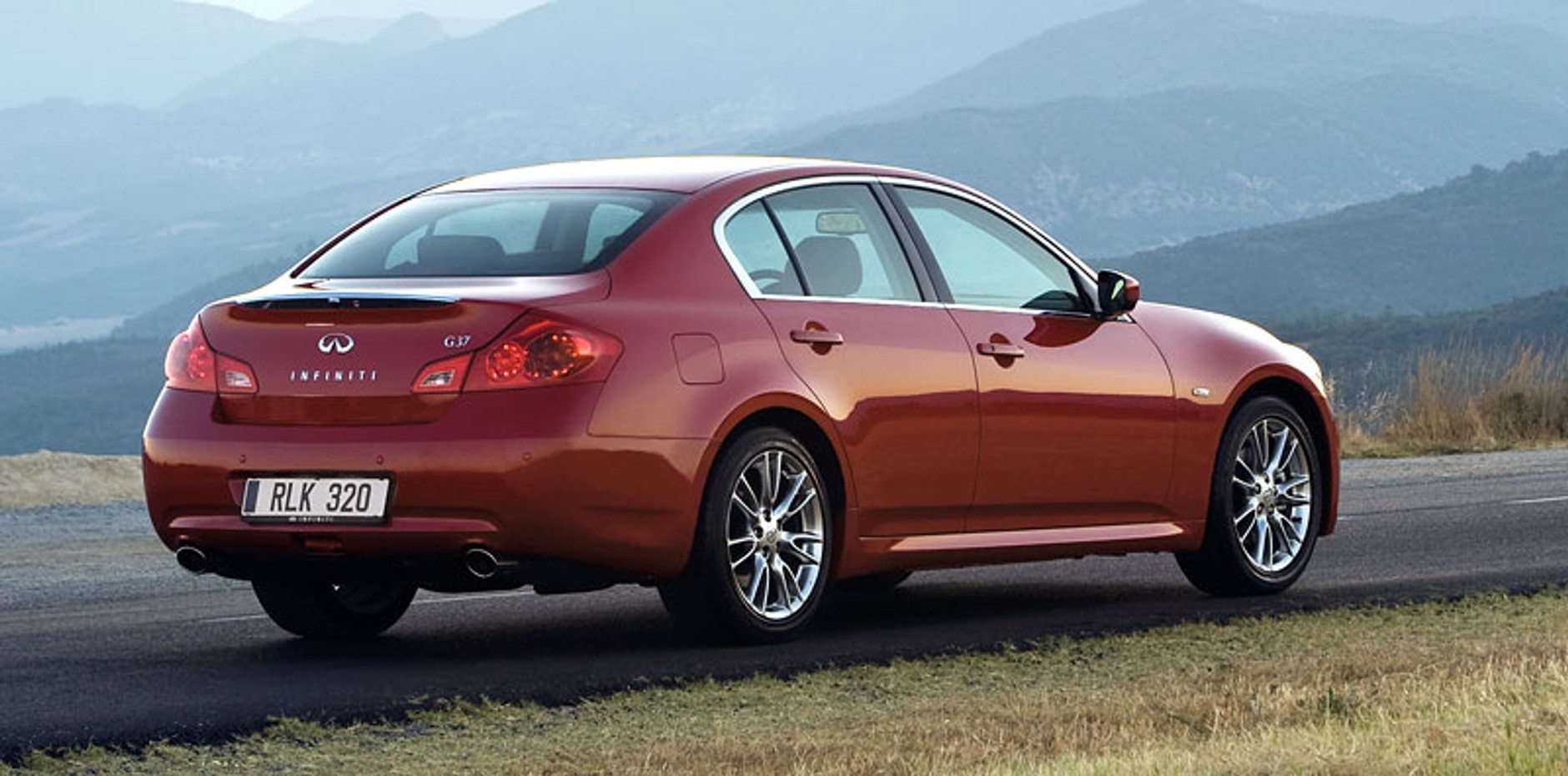 Tokio 2009: Infiniti przygotowuje auto z napedem elektrycznym