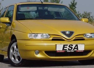 Alfa Romeo 145 (1994-2000) - auto z sex-appealem