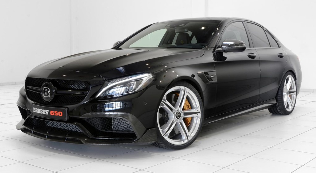 Brabus zbudował 650-konnego Mercedesa C 63 AMG S