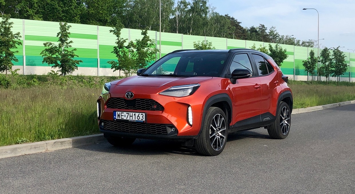 Test rzeczywistego zużycia paliwa. Właściciele hybryd mają powody do radości