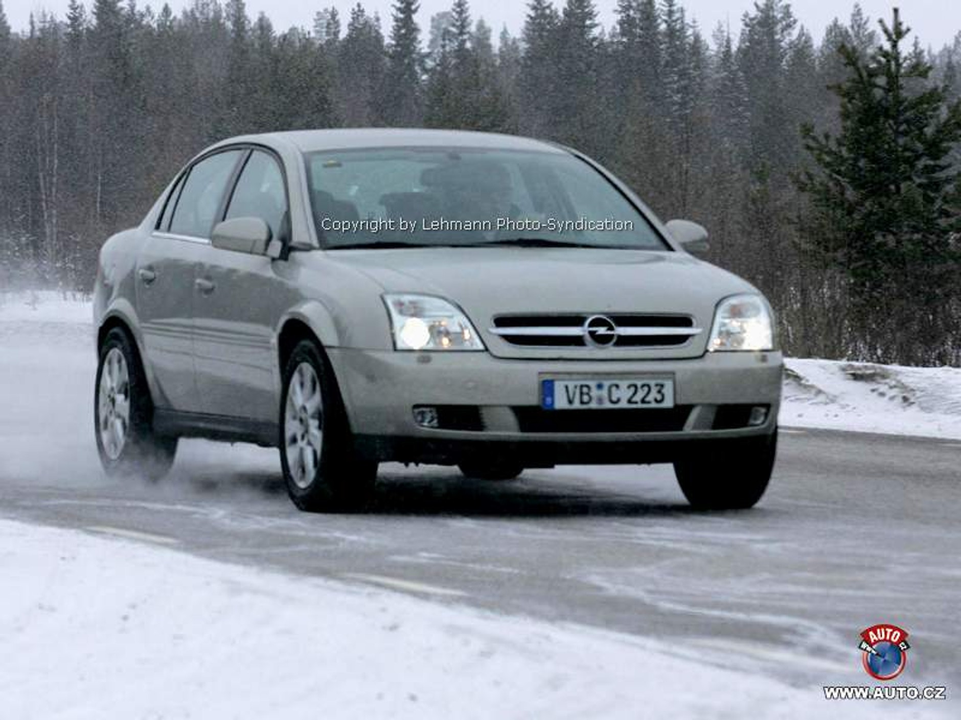 Następca Opla Vectry z nową nazwą