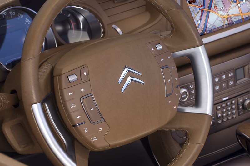 IAA Frankfurt 2007: Citroen C5 Airscape – duży francuski coupe-kabriolet (nowe zdjęcia)