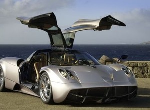 Umarł Pagani Zonda, niech żyje Huayra