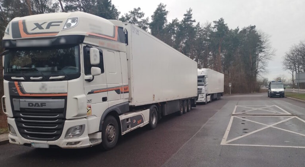 Kontrola tirów z frytkami i zaskakująco długa lista naruszeń