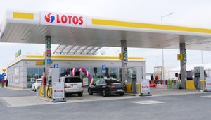 Orlen doniósł na Lotos. Prokuratura wszczęła śledztwo ws. projektu elektryka za milion dolarów