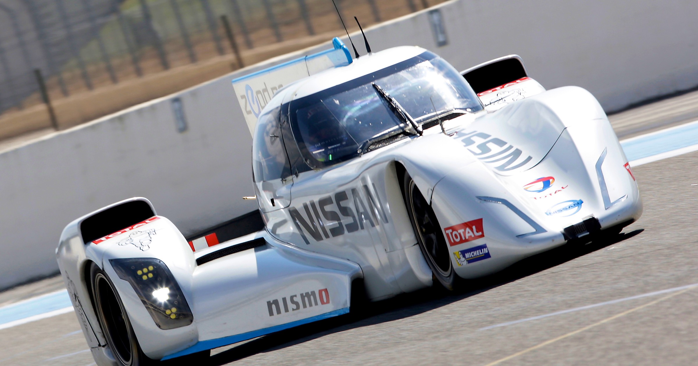 Nissan ZEOD
