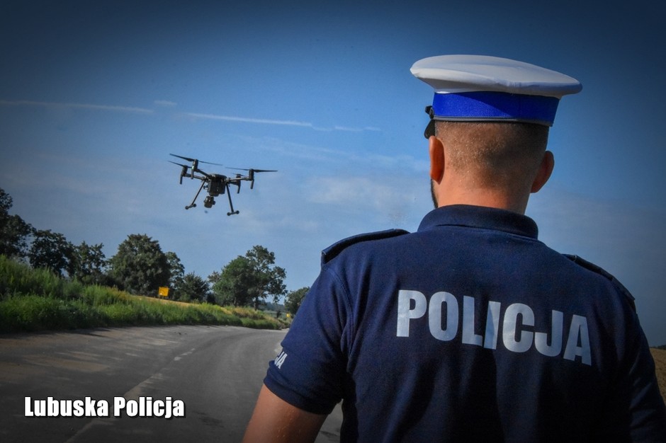 Policjanci kontrolowali okolice obwodnicy. Mandaty sypały się "z nieba"