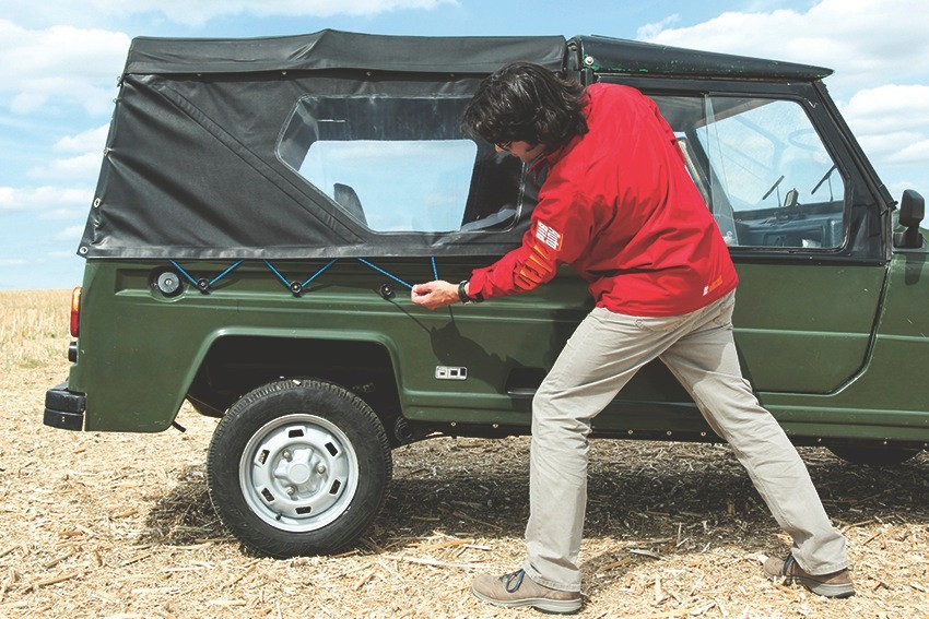 Renault Rodeo 6 4x4 - Francuski rumak