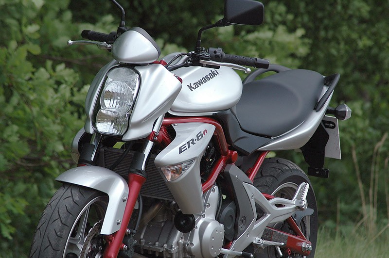 Kawasaki ER-6n - zwinne jak łasiczka