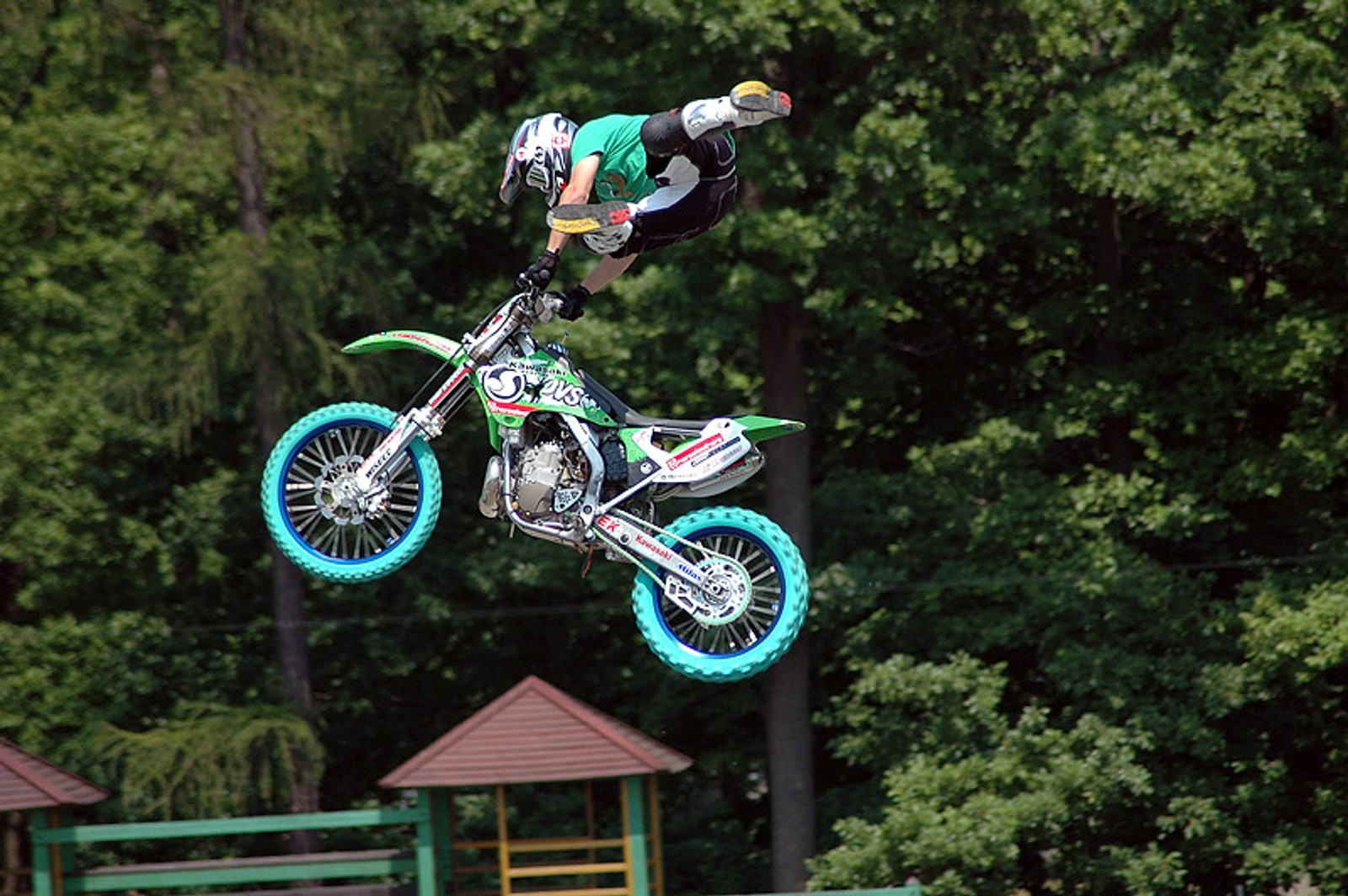 Dzień Kawasaki: tragiczny koniec małej ZX-6R Ninja (+ duża fotogaleria)