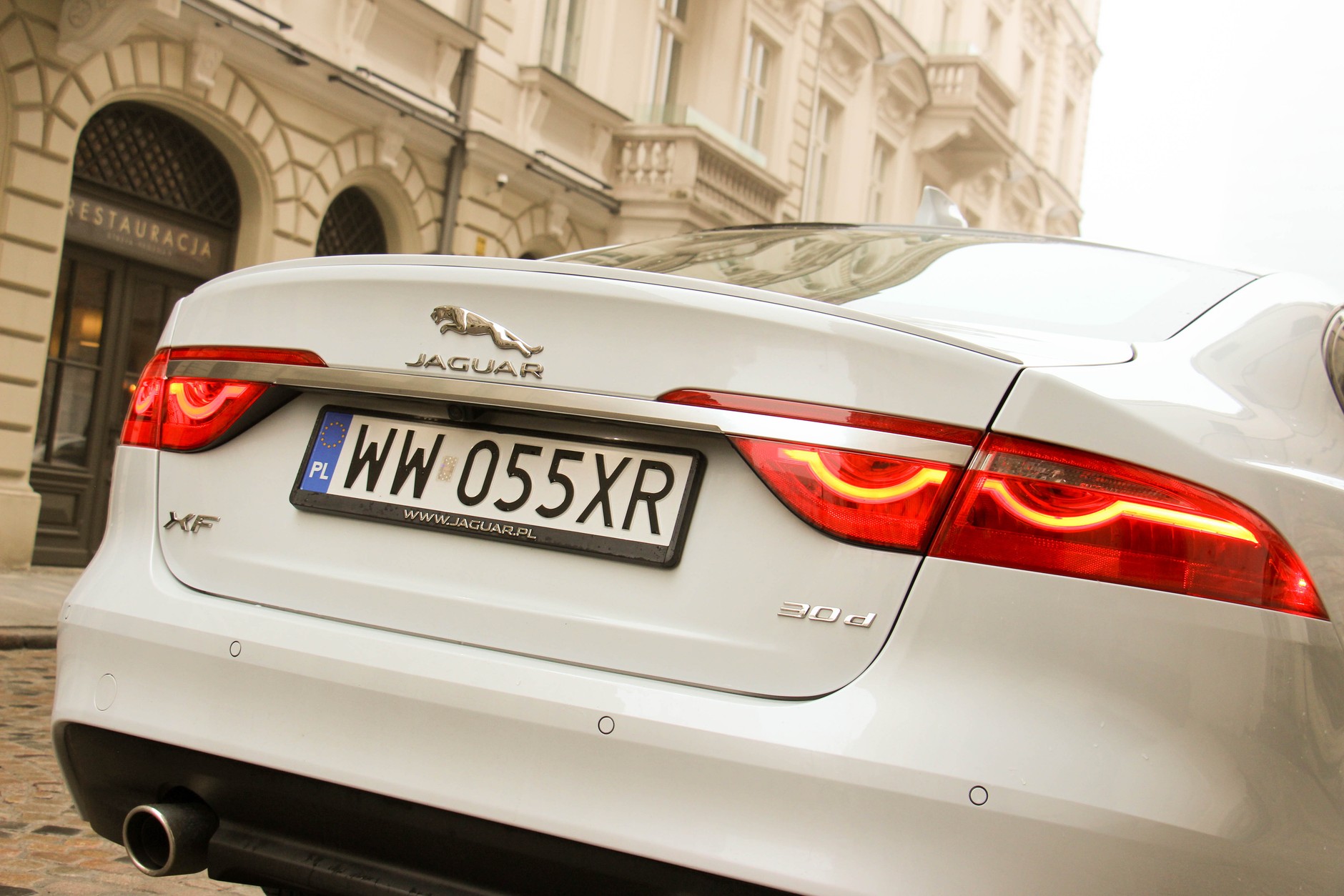 Jaguar XF 3.0 TDV6 R-Sport