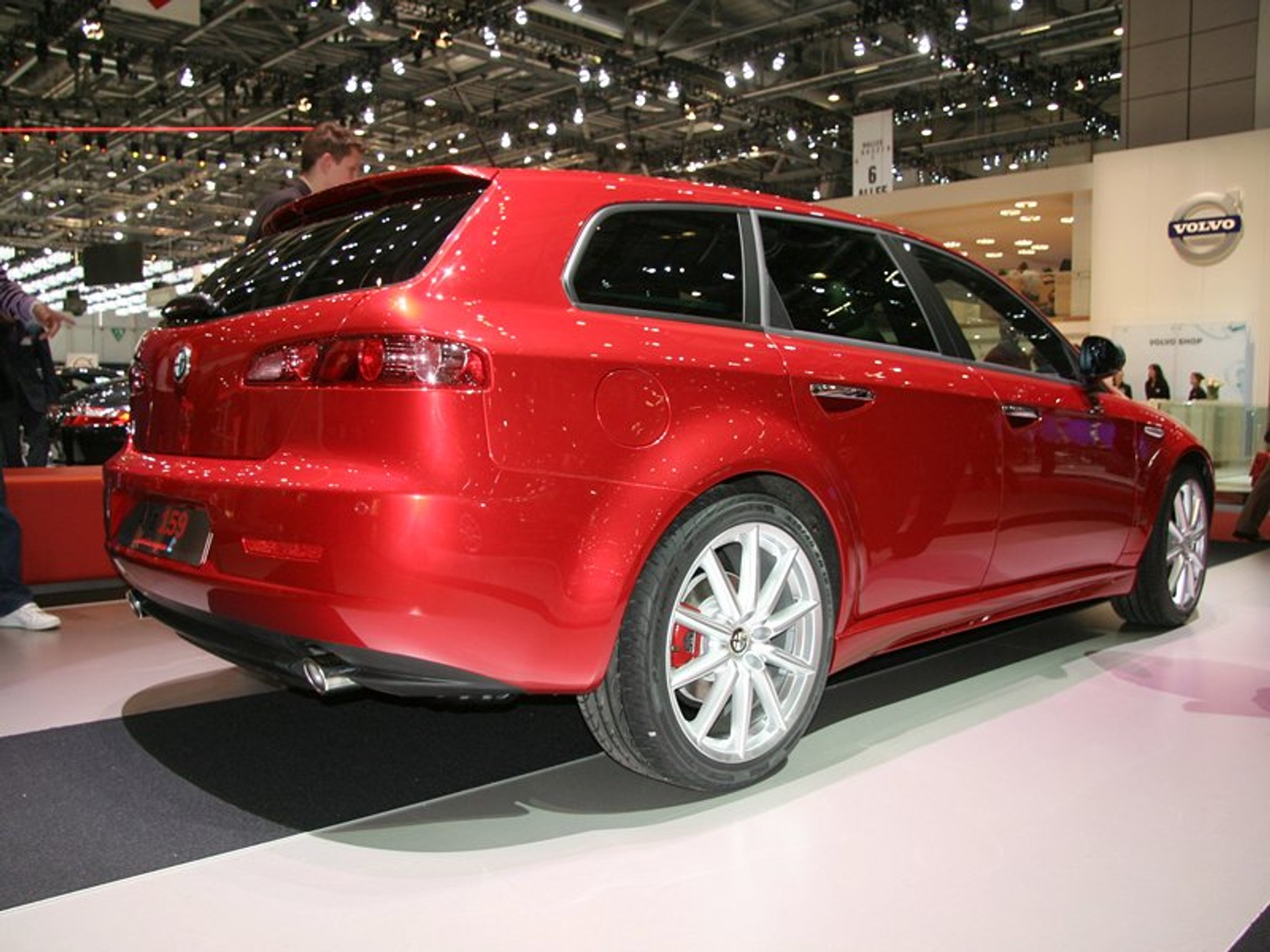 Genewa 2007: kolejne samochody w fotogalerii