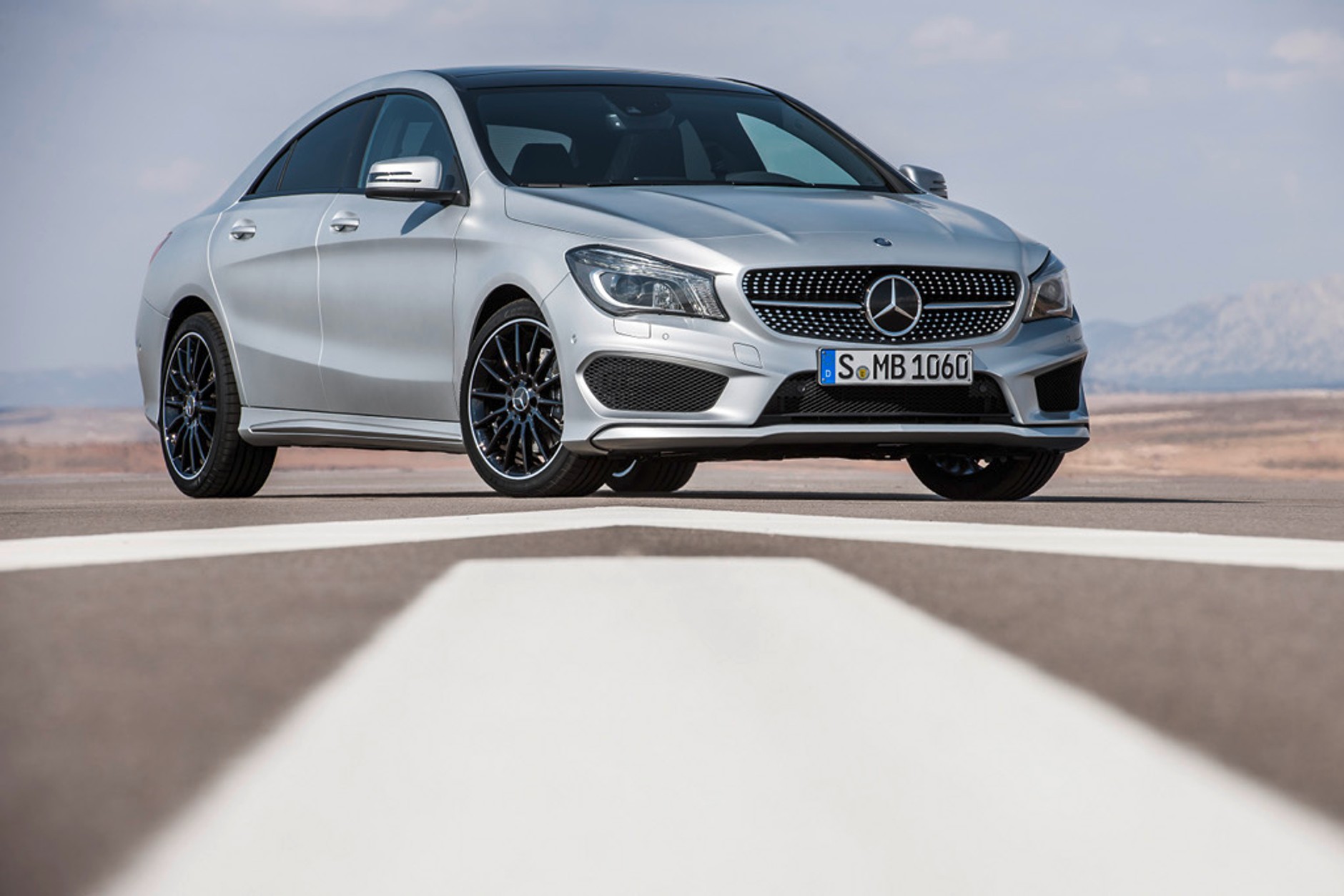 Nowy Mercedes CLA oficjalnie