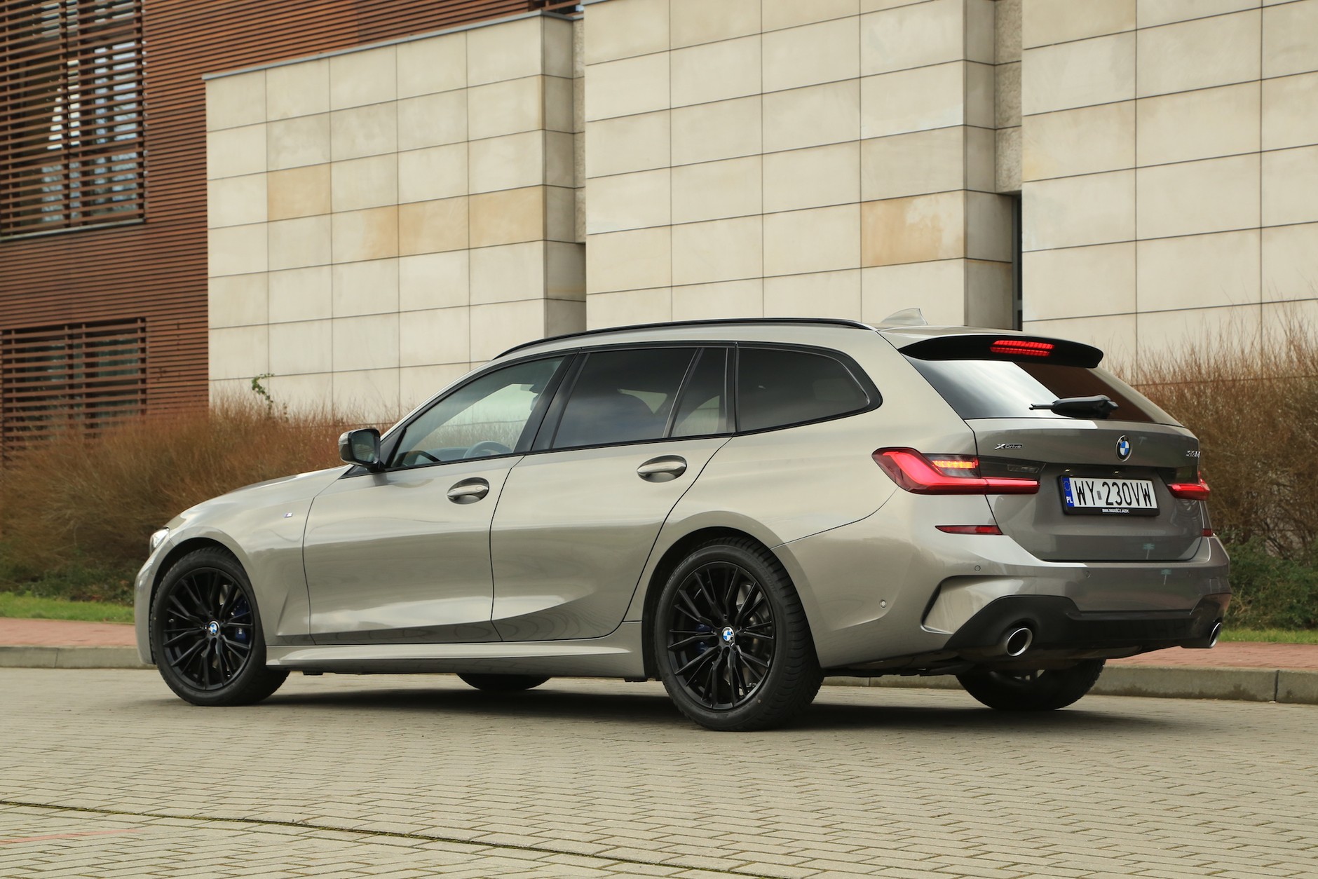 BMW 330i xDrive Touring