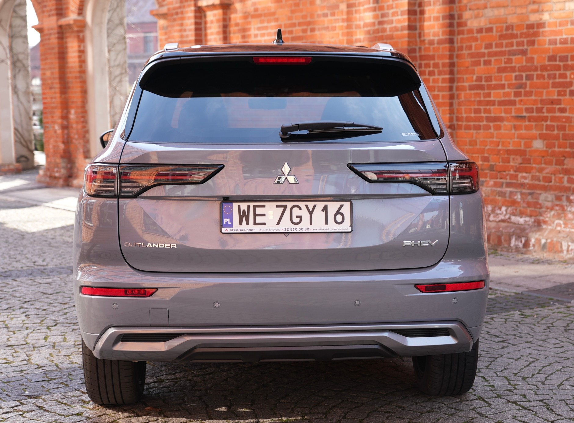 Mitsubishi Outlander PHEV