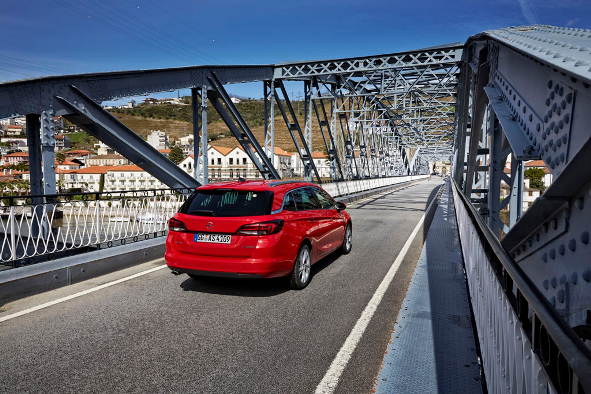 Opel Astra Sports Tourer - kombi idealne nie tylko dla rodziny