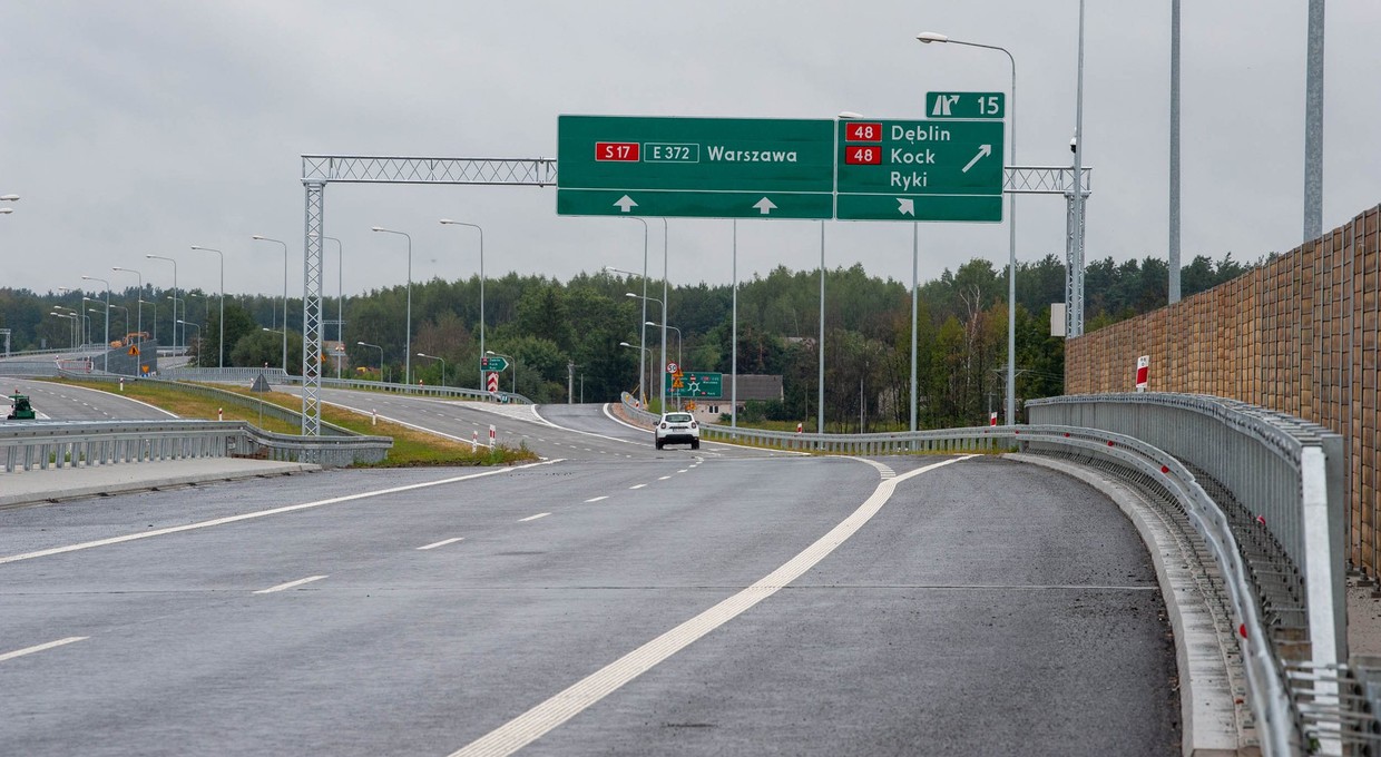 Polska ma siedem nowych miast. Sprawdziliśmy, czy łatwo do nich dojechać