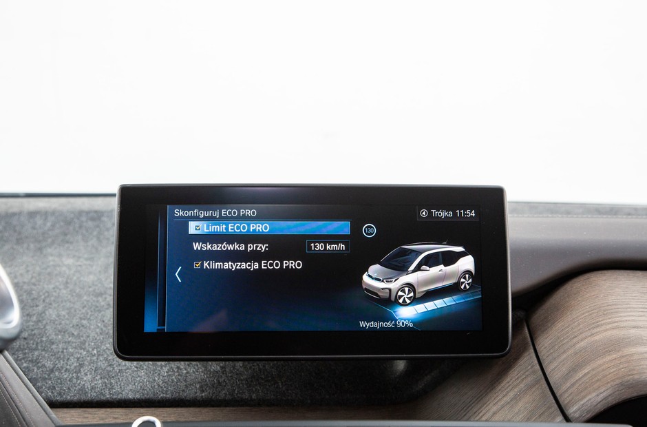 BMW i3s - frajda z jazdy "elektrykiem"?
