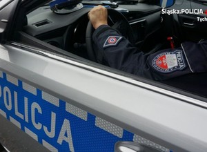 Tajemnicze kolizje w Tychach. Policja szuka świadków