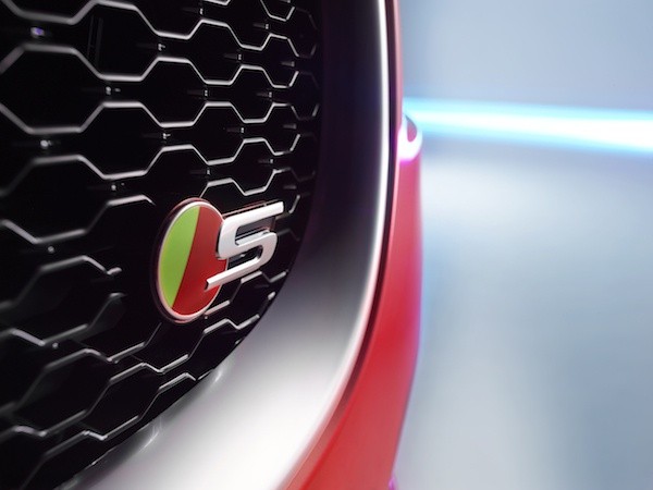 Nowy Jaguar XE - światowa premiera