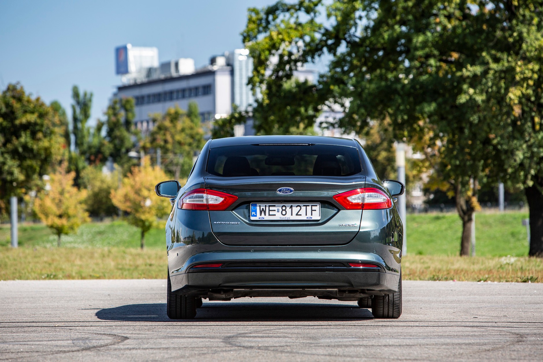 Ford Mondeo Hybrid Titanium
