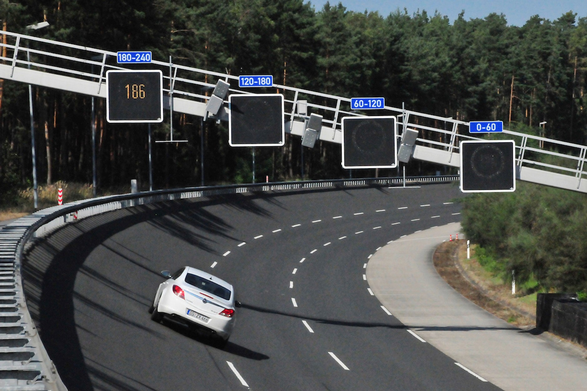 50 lat testów Opli w Dudenhofen