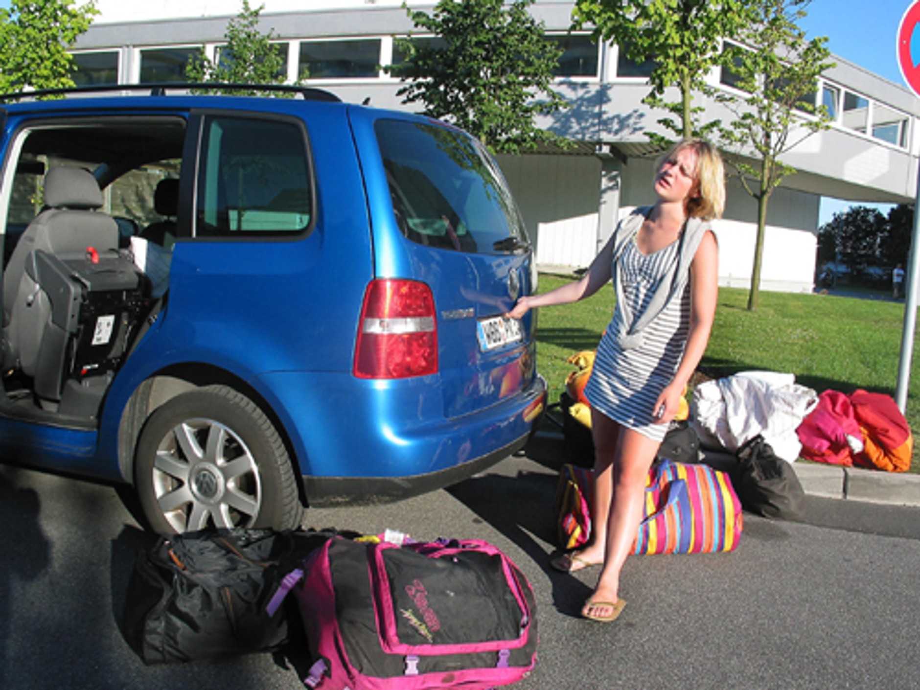 VW Touran 2.0 TDI Trendline - Podnośnik to jego życie