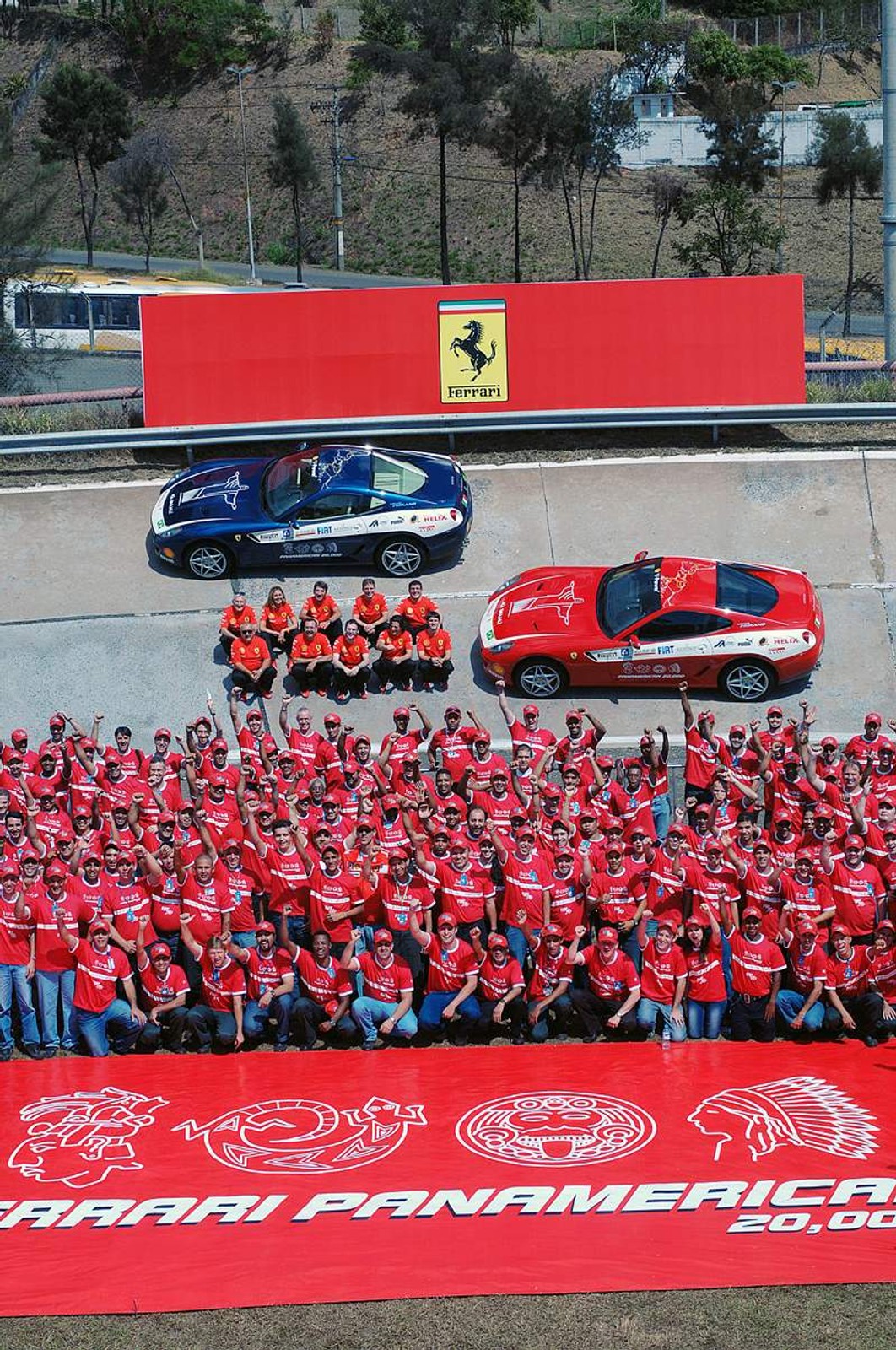 Ferrari 599 GTB Fiorano – 20.000 mil na przełaj Ameryką