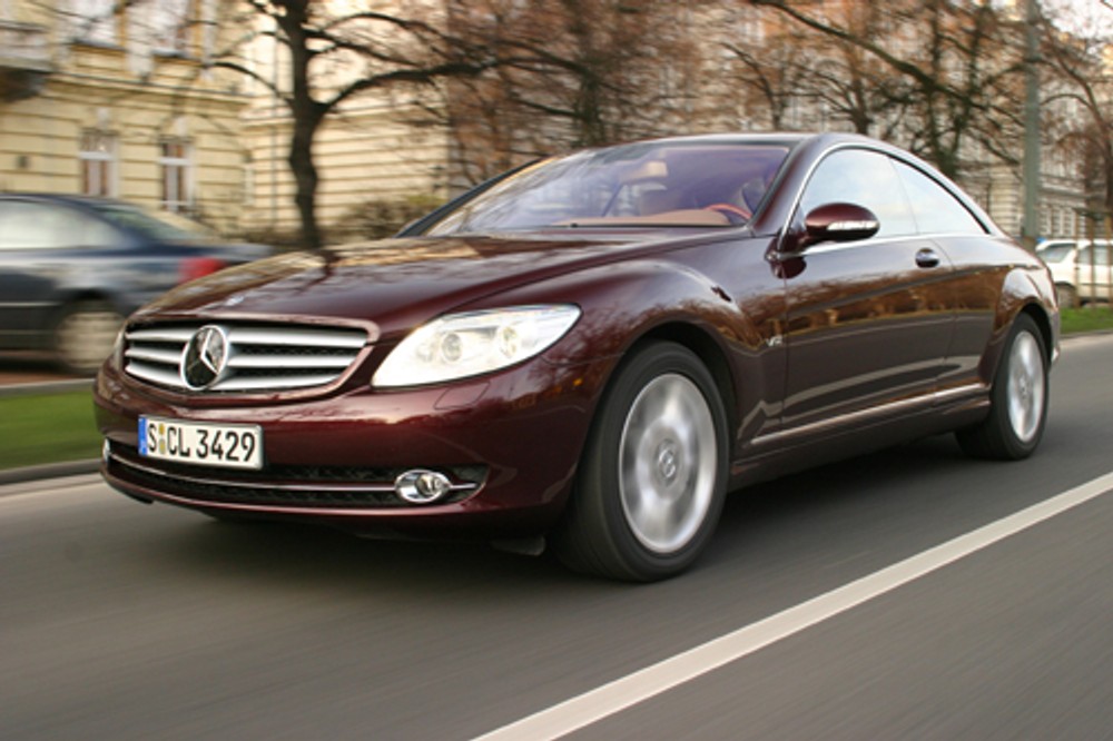 Mercedes CL 600 - On naprawdę jest taki długi