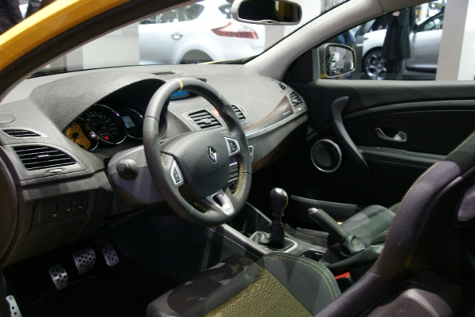 Genewa 2010: 128 premier światowych i 32 europejskie (Galeria)