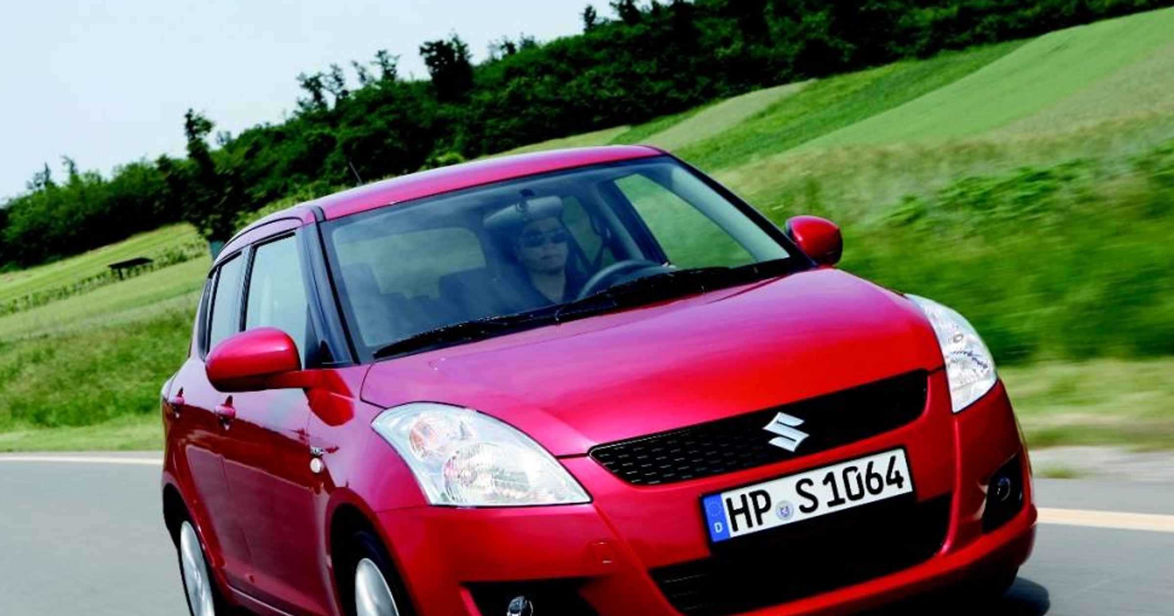 Suzuki Swift już w polskich salonach