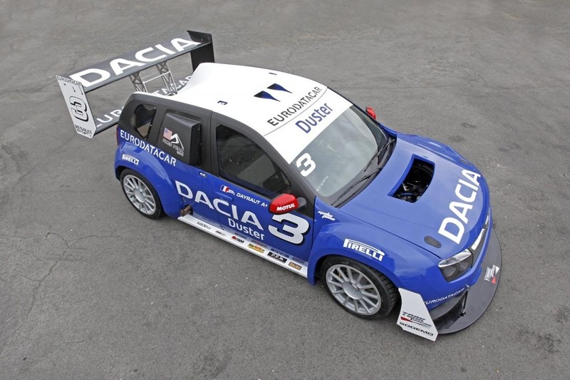 Dacia Duster z silnikiem od Nissana GT-R