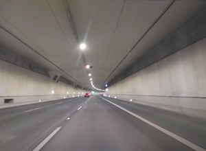 Alarm w tunelu Południowej Obwodnicy Warszawy. Był zamknięty w obu kierunkach