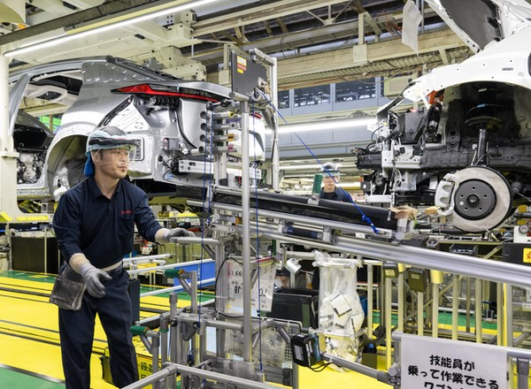 Toyota wstrzymała produkcję. Stanęło sześć fabryk