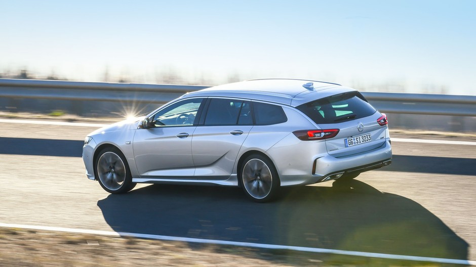 Opel Insignia GSi - szybka i zwinniejsza