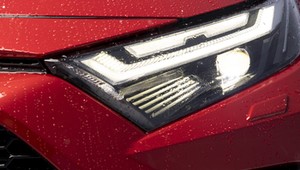 SUV Tesli nie jest już najlepiej sprzedającym się samochodem na świecie. Oto 10 globalnych hitów