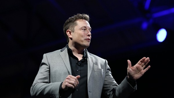 Elon Musk kupił Twittera i... stracił ważnego reklamodawcę z branży moto