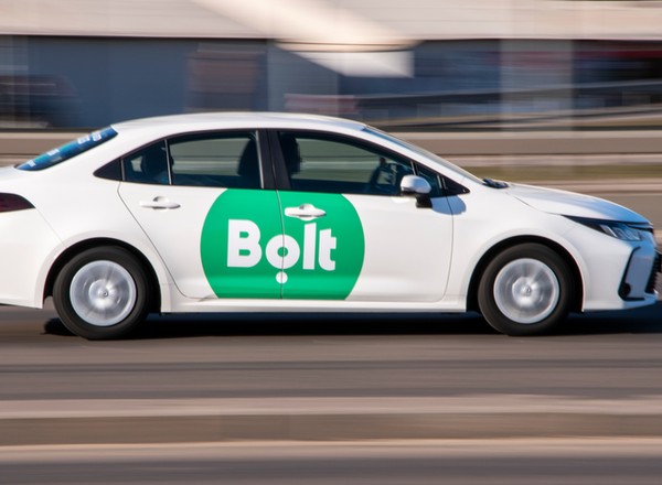 Bolt — co to jest? Jak zostać kierowcą Bolta?