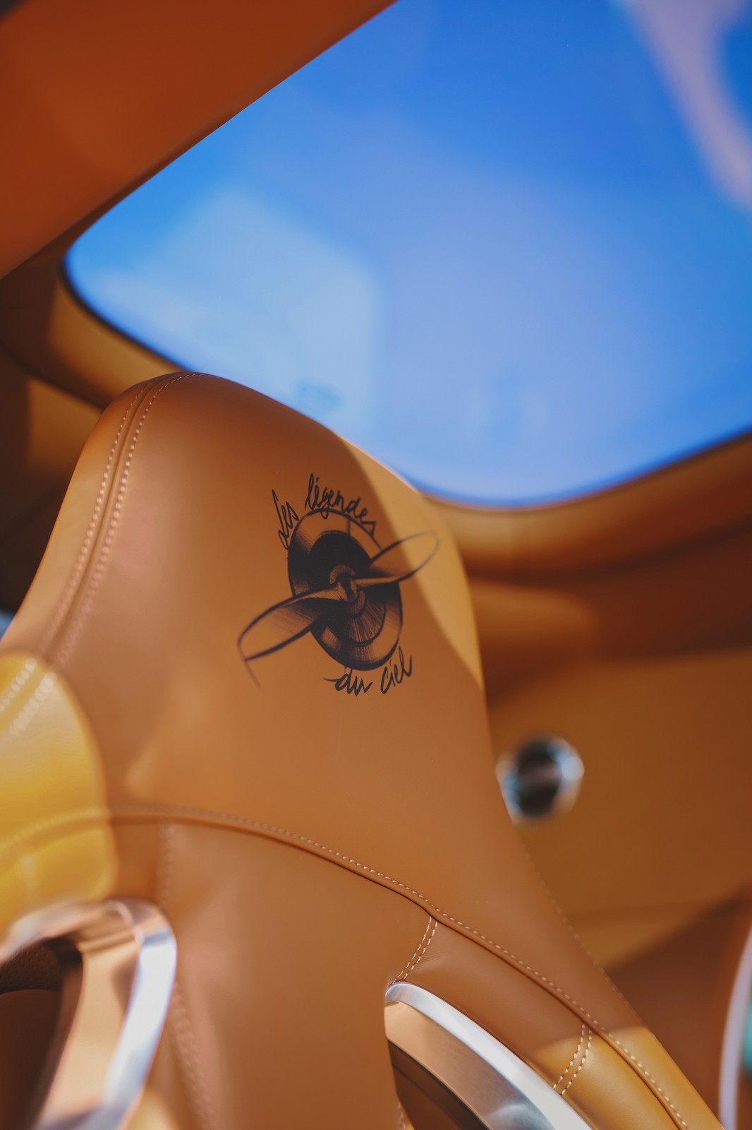 Bugatti Chiron Sport „Les Légendes du Ciel”