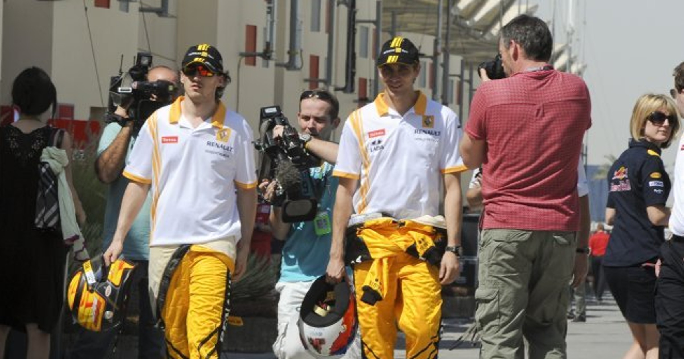Grand Prix Bahrajnu 2010: Sebastian Vettel z pierwszego pola, Robert Kubica - z dziewiątego (kwalifikacje)