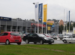W roku 2012 kupiliśmy mniej aut ale zapłaciliśmy za nie więcej