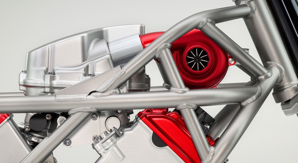 Honda zaprezentowała pokazała przełomowy silnik. Widlasta trójka dostała elektryczny kompresor