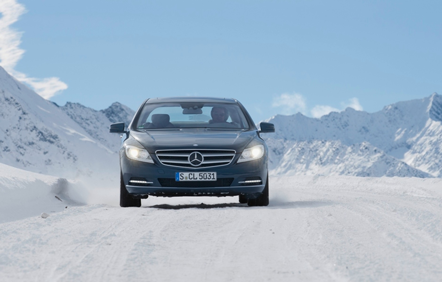 Mercedesy 4x4, duuużo zdjęć, zimą, w ładnej scenerii, ach