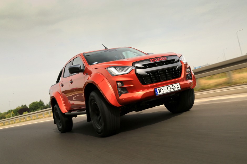 Isuzu D-Max Arctic Truck AT 35 (2022 r., 3. generacja)