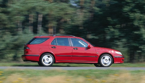 Saab 9-5 2.3 Turbo - Niebanalne rozwiązanie