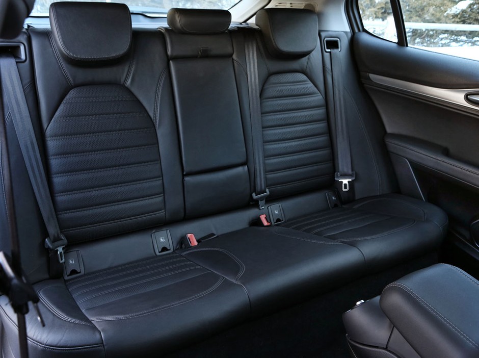 Alfa Romeo Stelvio - zawsze dobrze wygląda