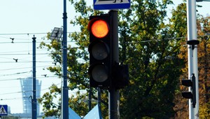 Nowe czwarte światło na drogach. Ma usprawnić ruch