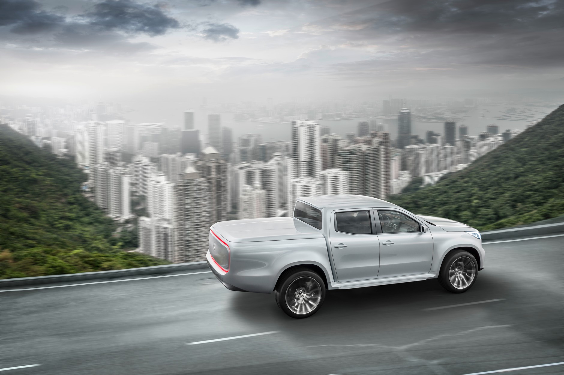 Mercedes Concept X-Class