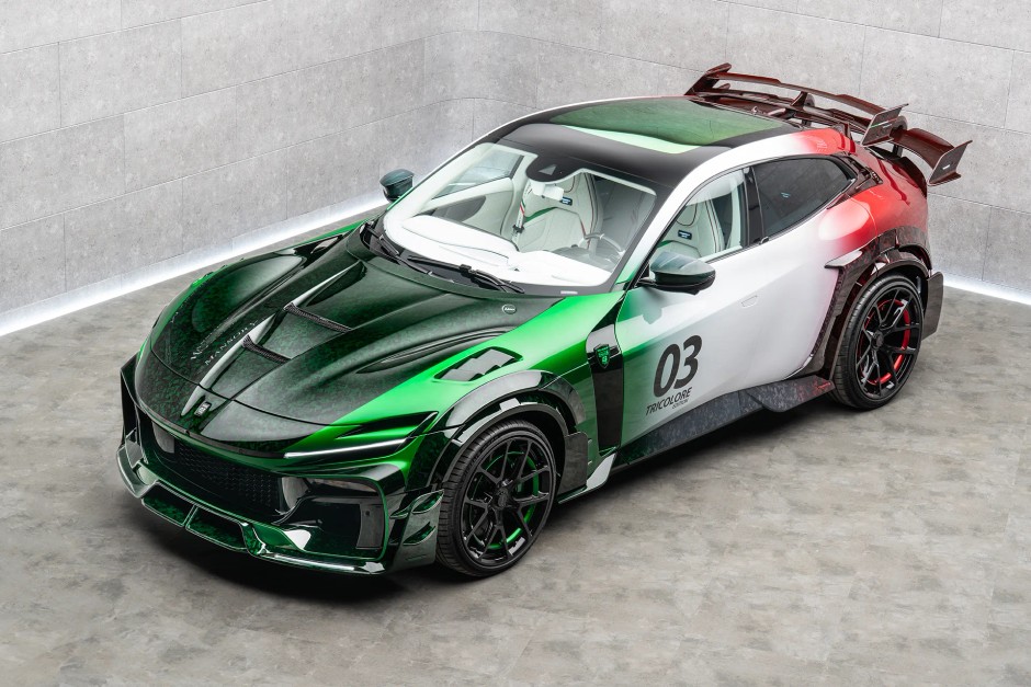 Mansory Pugnator Tricolore